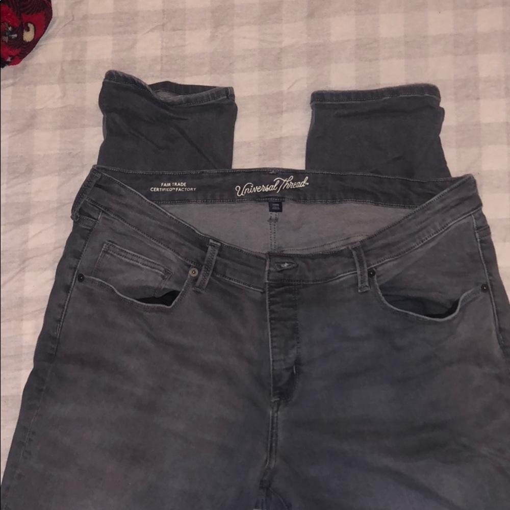 Gray midrise skinny jeans